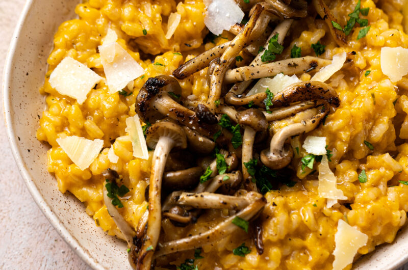 There's nothing quite like delicious, creamy risotto. This Gluten-Free Butternut Squash Risotto recipe is a crowd pleaser and a must-make for fall!