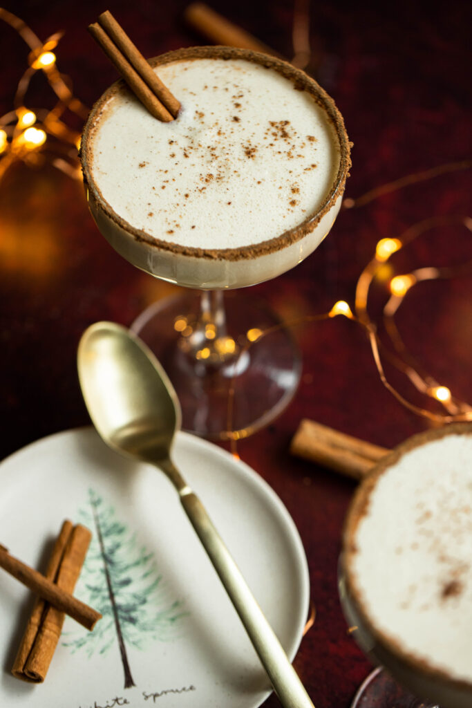 This holiday themed cocktail is a straight forward recipe with a dangerously good outcome.