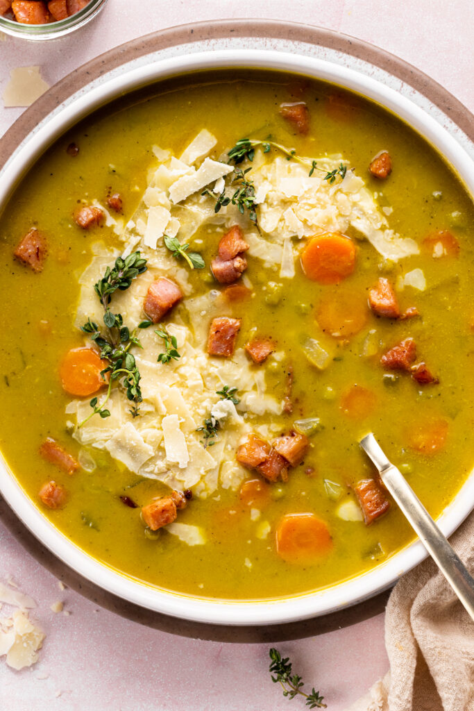 Split pea soup with crispy ham and cheese